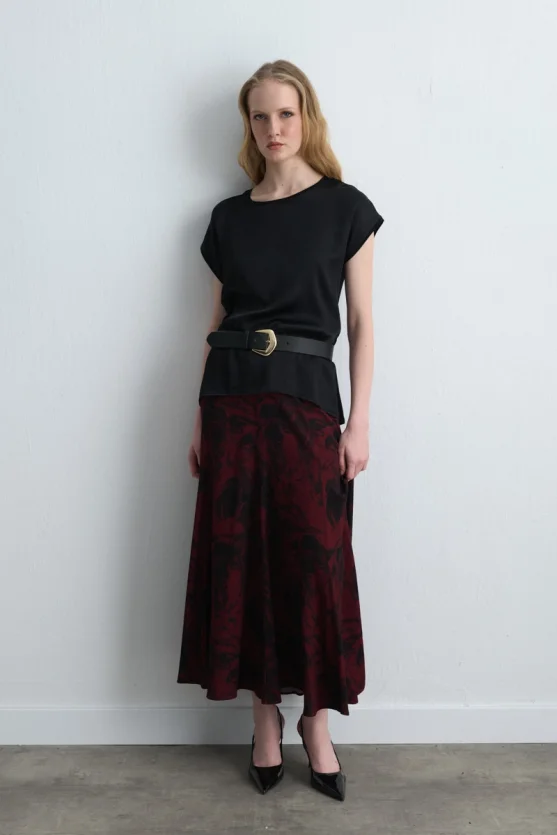 Round Neck Satin Front Viscose T Shirt Black - 2