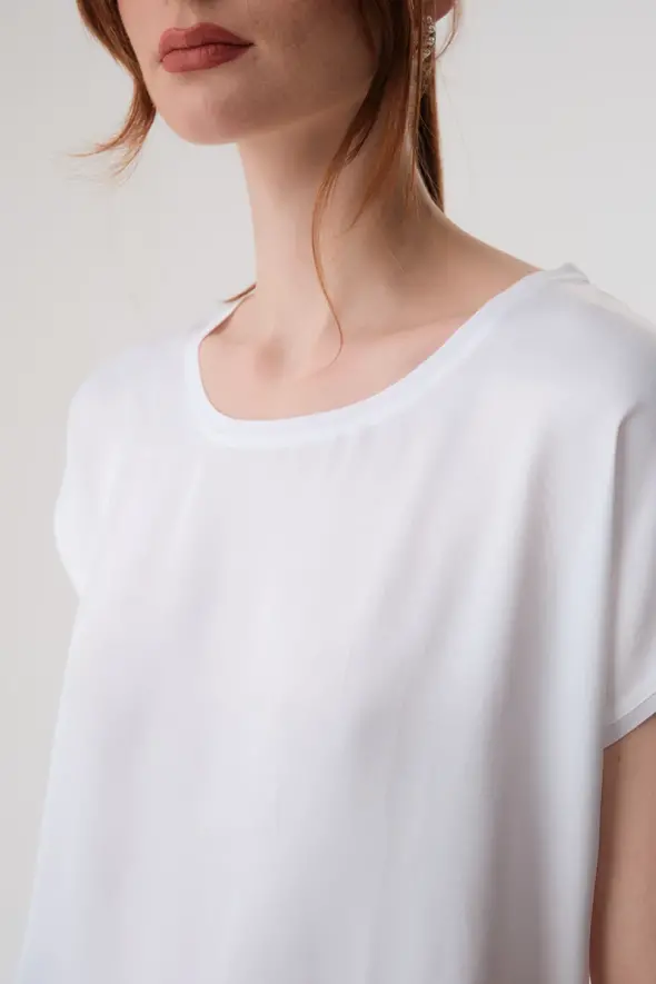 Round Neck Satin T-shirt - White - 3