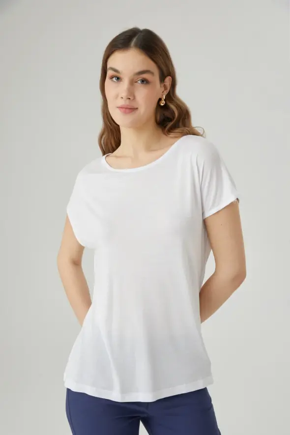 Round Neck T-shirt - White - 1