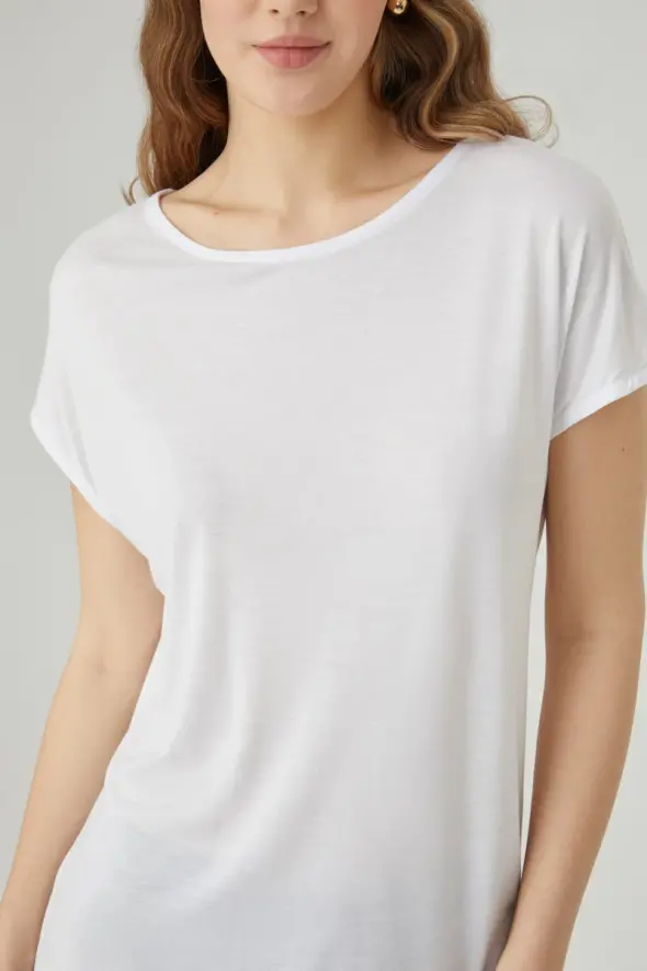 Round Neck T-shirt - White - 3