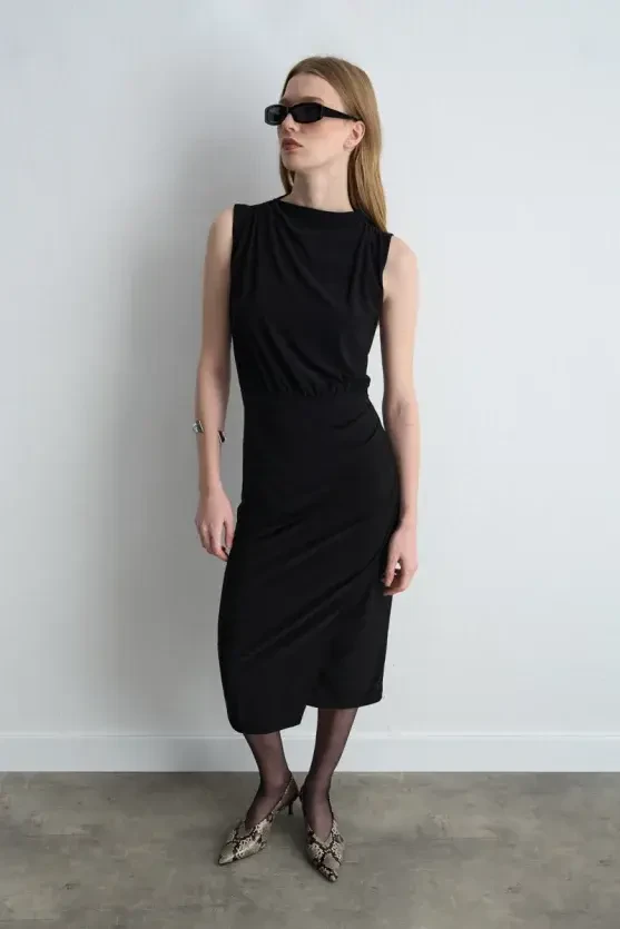 Ruched Jersey Midi Dress - Black - 3