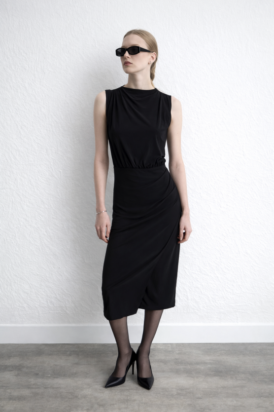 Ruched Jersey Midi Dress - Black - Gusto