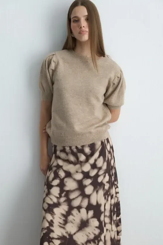 Ruched Sleeve Knitwear - Beige - 3