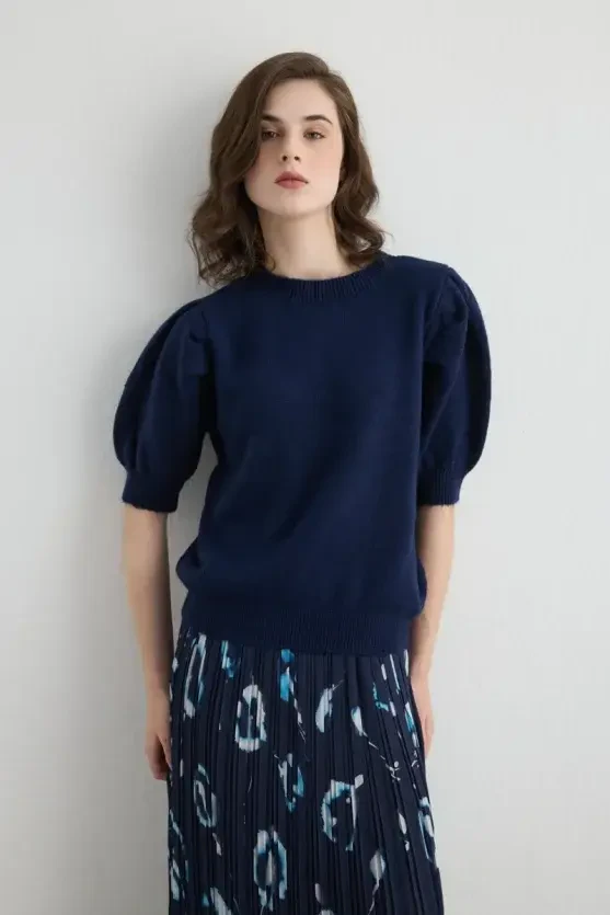 Ruched Sleeve Knitwear - Navy - Gusto