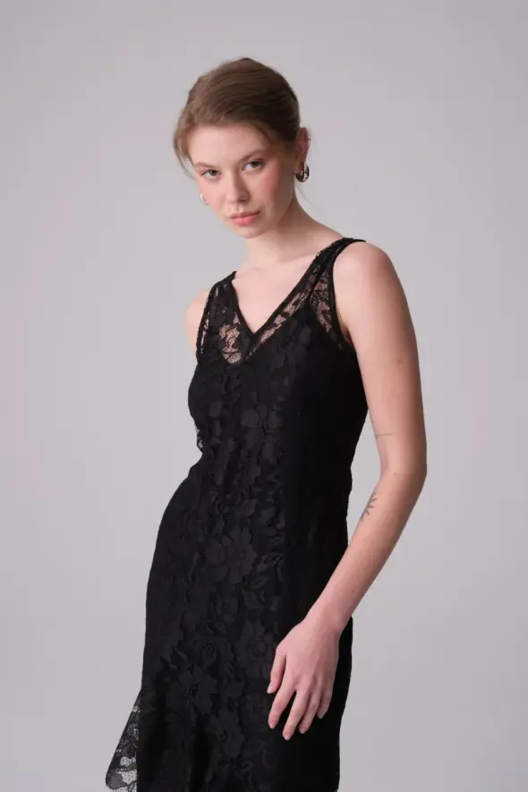 Ruffled Lace Evening Dress - Black - 4