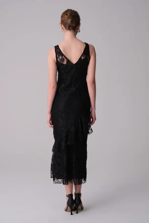 Ruffled Lace Evening Dress - Black - 6