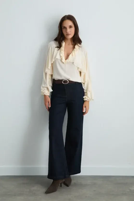 Ruffled Viscose Shirt - Ecru - Gusto