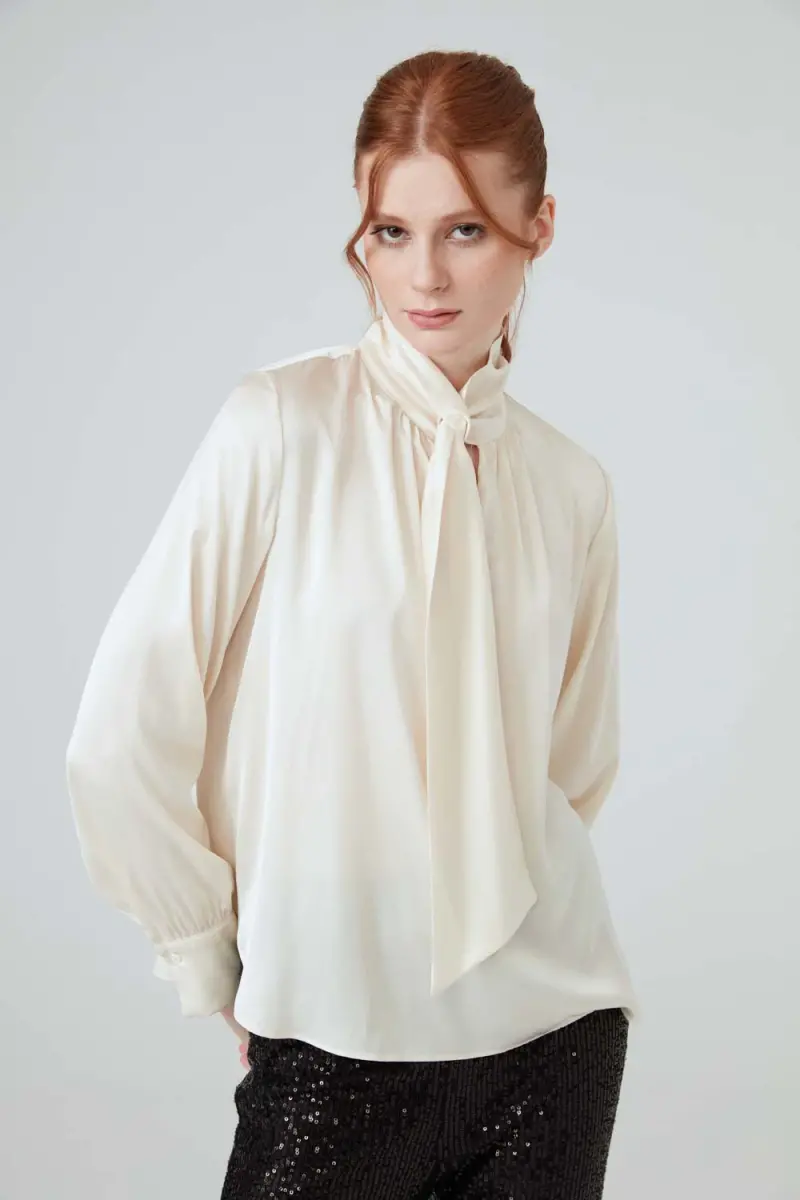 Women's Chiffon Blouses: 14 Items up to −85%