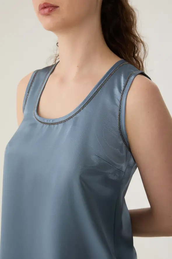 Satin Tank Top with Metal Accessory - Blue - 5