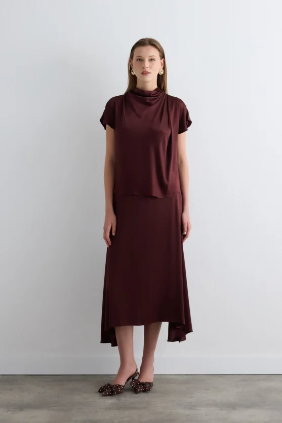 Scoop Neck Viscose Satin Blouse - Burgundy - Gusto