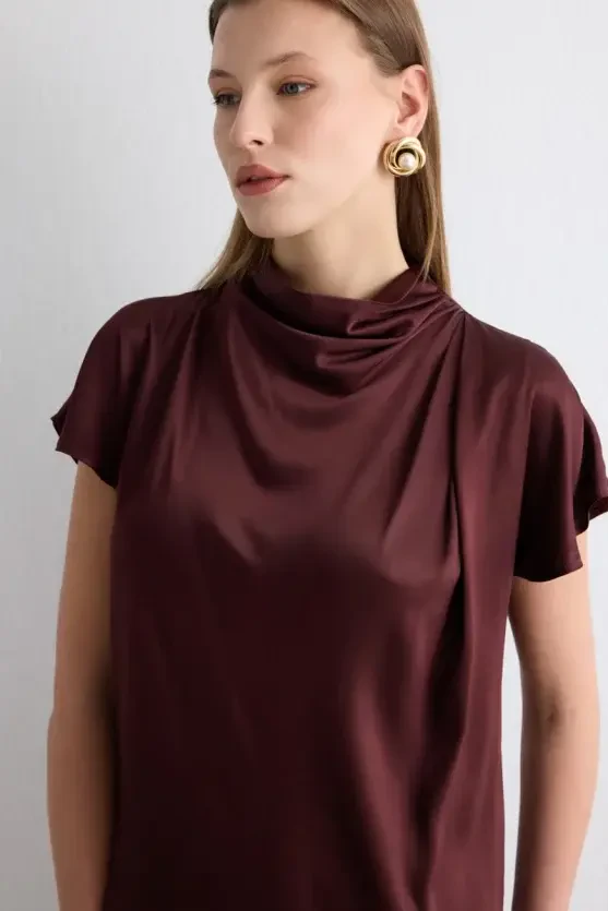Scoop Neck Viscose Satin Blouse - Burgundy - Gusto