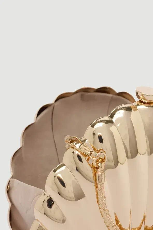 Sea Shell Clutch Bag - Gold - 3
