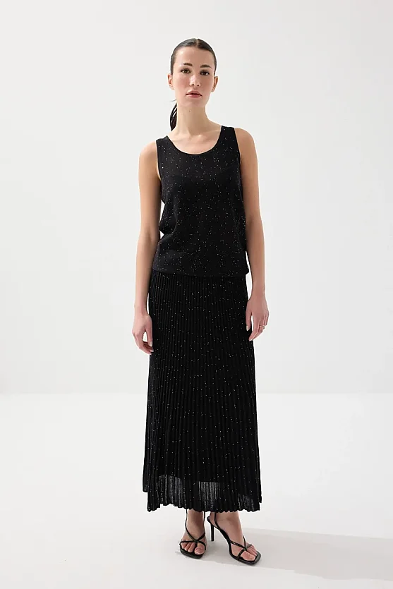 Sequin Detail Knit Tank Top - Black - Gusto