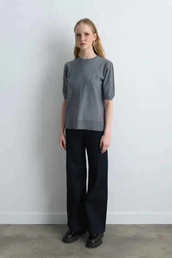 Sequined Short Sleeve Knit Blouse - Gray - Gusto