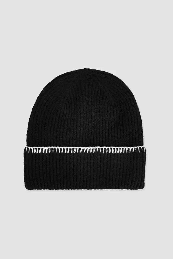 Shepherd Stitch Beanie Black