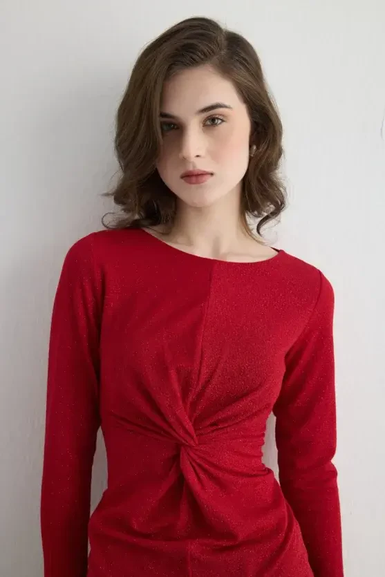 Shimmering Fitted Evening Blouse – Red - 4
