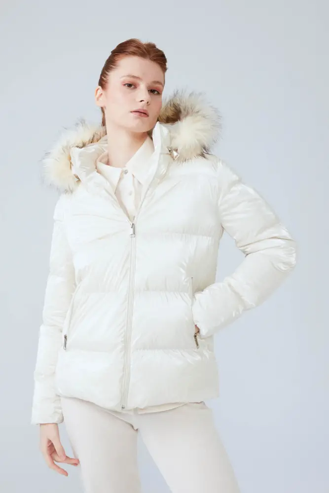 Shiny Fur Inflatable Coat - Ecru Ecru