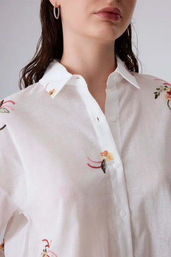 Shirt with Flower Embroidery - White - 3