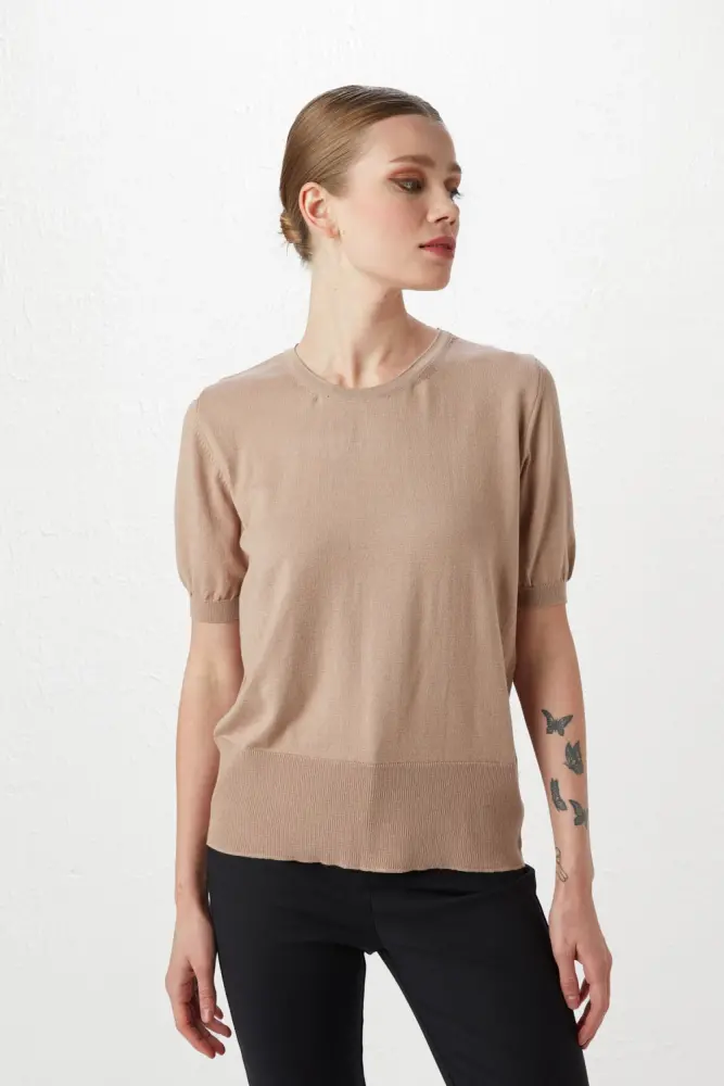Short Sleeve Basic Sweater - Beige Beige