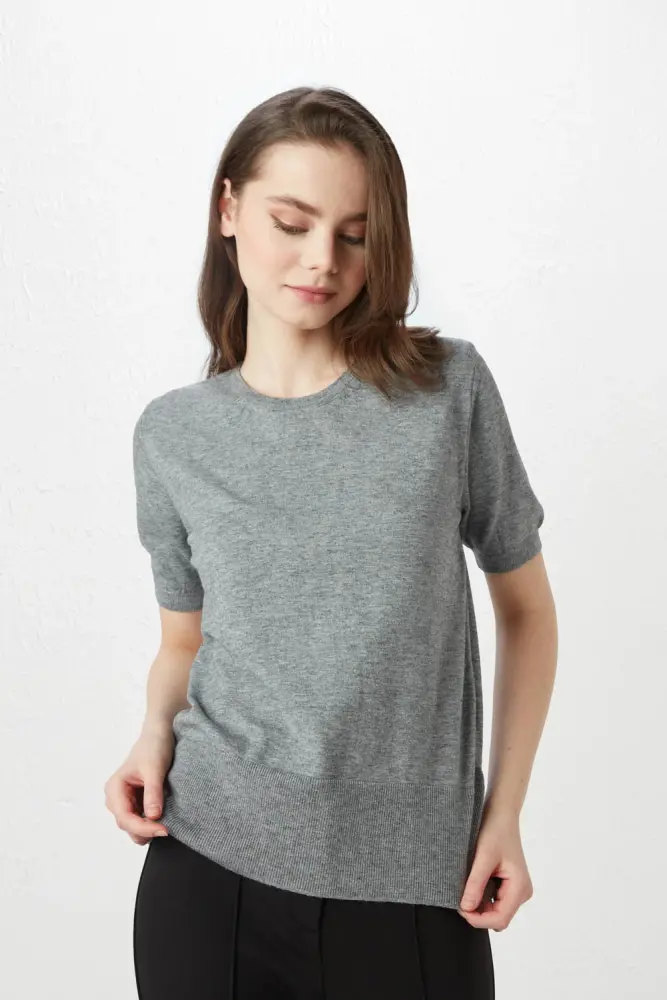 Short Sleeve Basic Sweater - Gray Gray