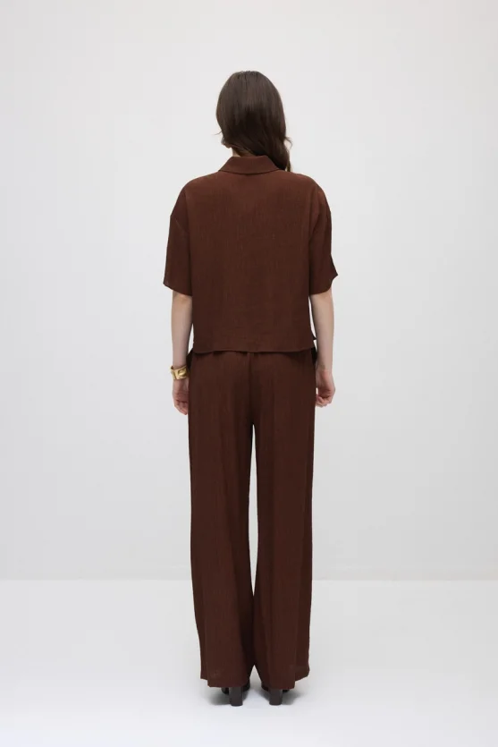 Short-Sleeve Crinkle Blouse - Brown - Gusto