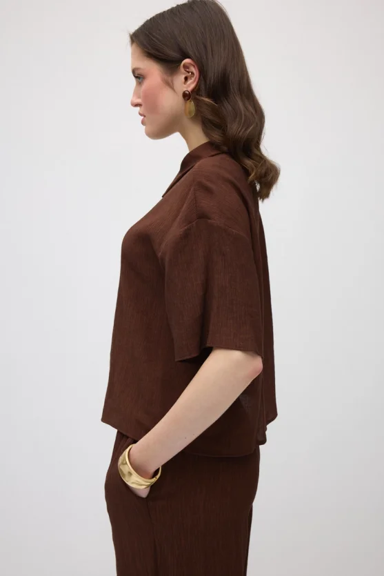 Short-Sleeve Crinkle Blouse - Brown - 5