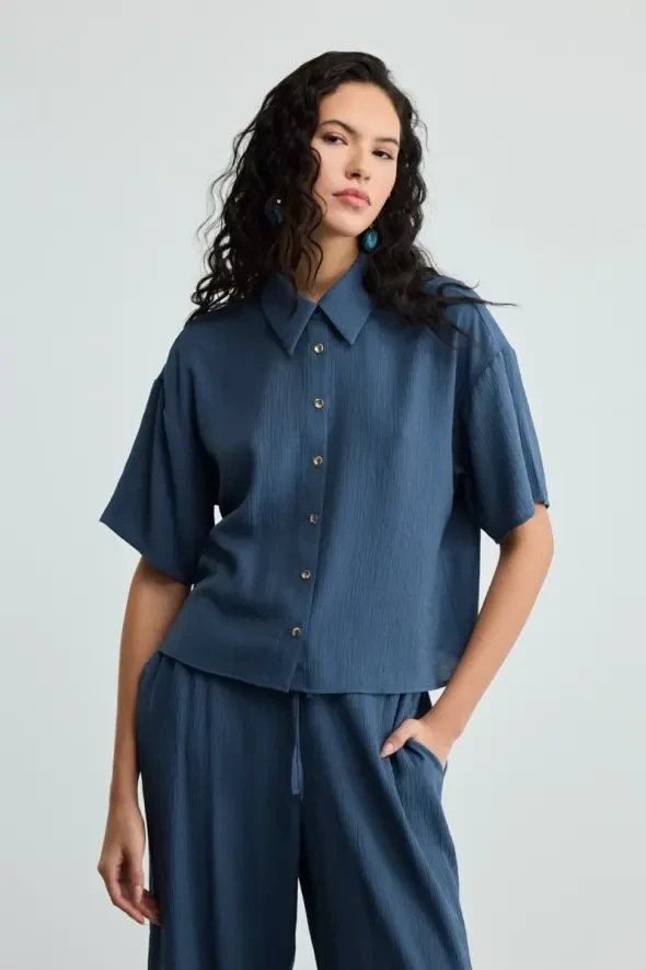 Short-Sleeve Crinkle Shirt - Navy Blue - 1