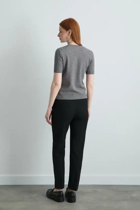 Short-Sleeve Knit Blouse - Gray - 5