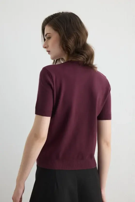 Short Sleeve Knit Blouse - Plum - Gusto