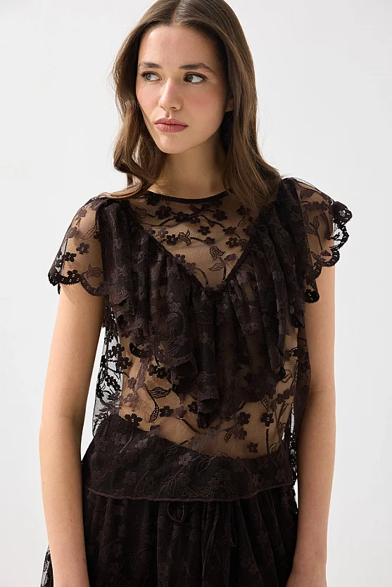 Short-Sleeve Lace Blouse - Brown - Gusto