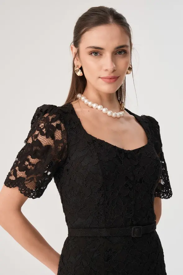 Short Sleeve Lace Dress - Black - 6