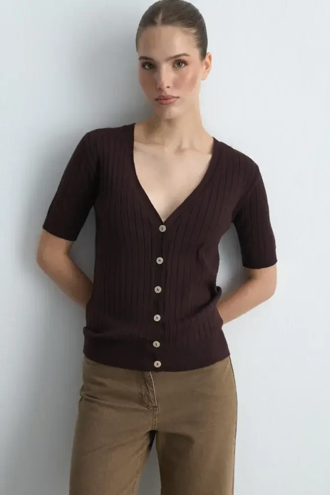 Short Sleeve Ribbed Knit Cardigan - Brown