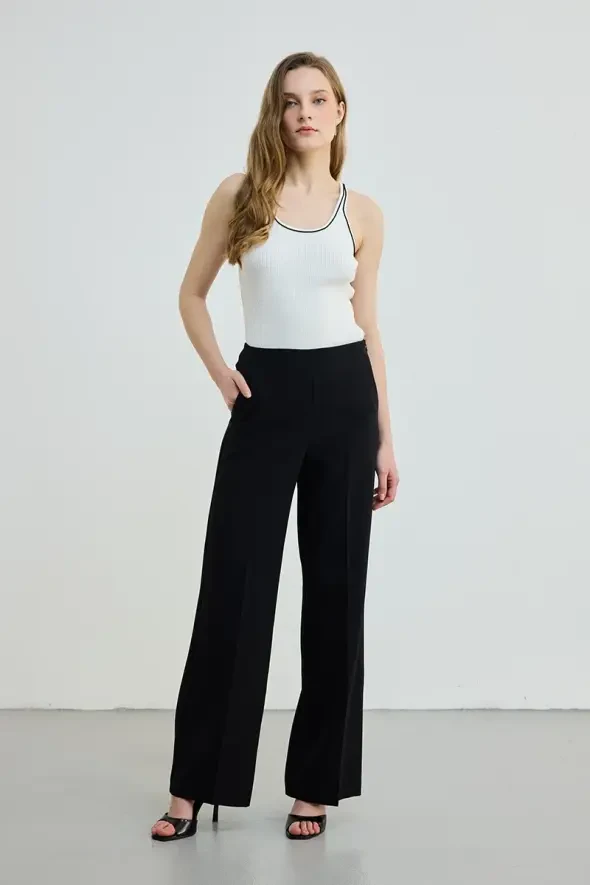 Side Zippered Wide Leg Pants - Black - 3