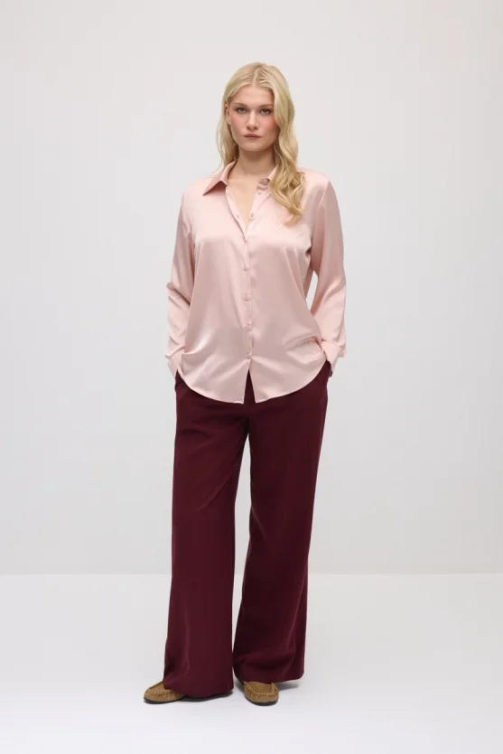 Silky Satin Classic Cut Shirt - Pink - Gusto
