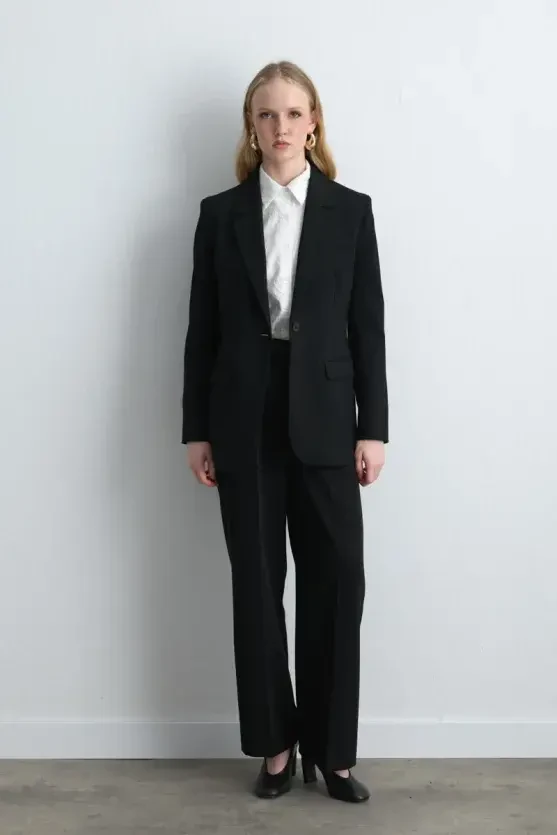 Single Button Blazer Jacket - Black - Gusto