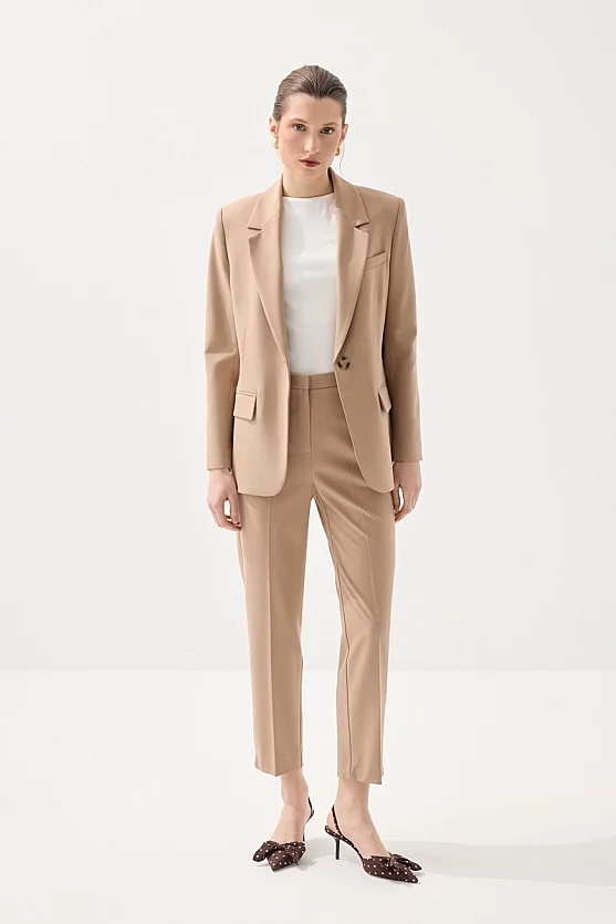 Single Button Classic Blazer - Beige - 2