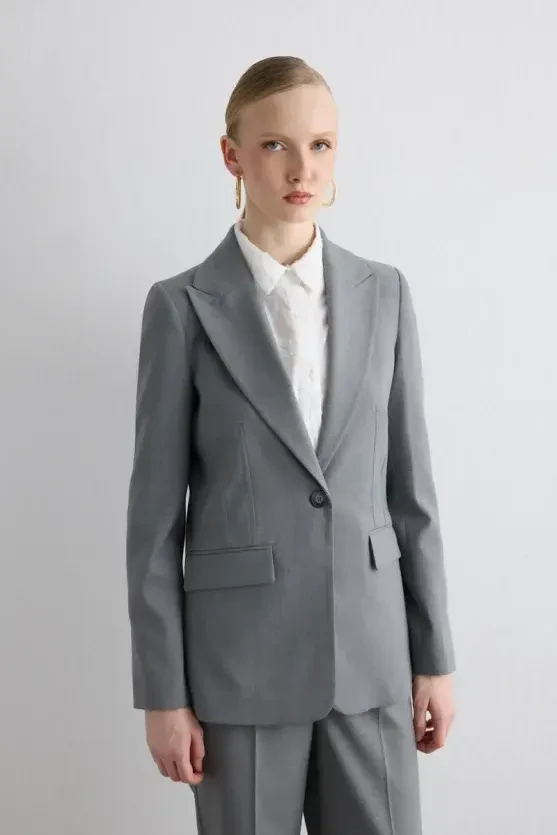 Single-Button Classic Blazer - Gray - 2