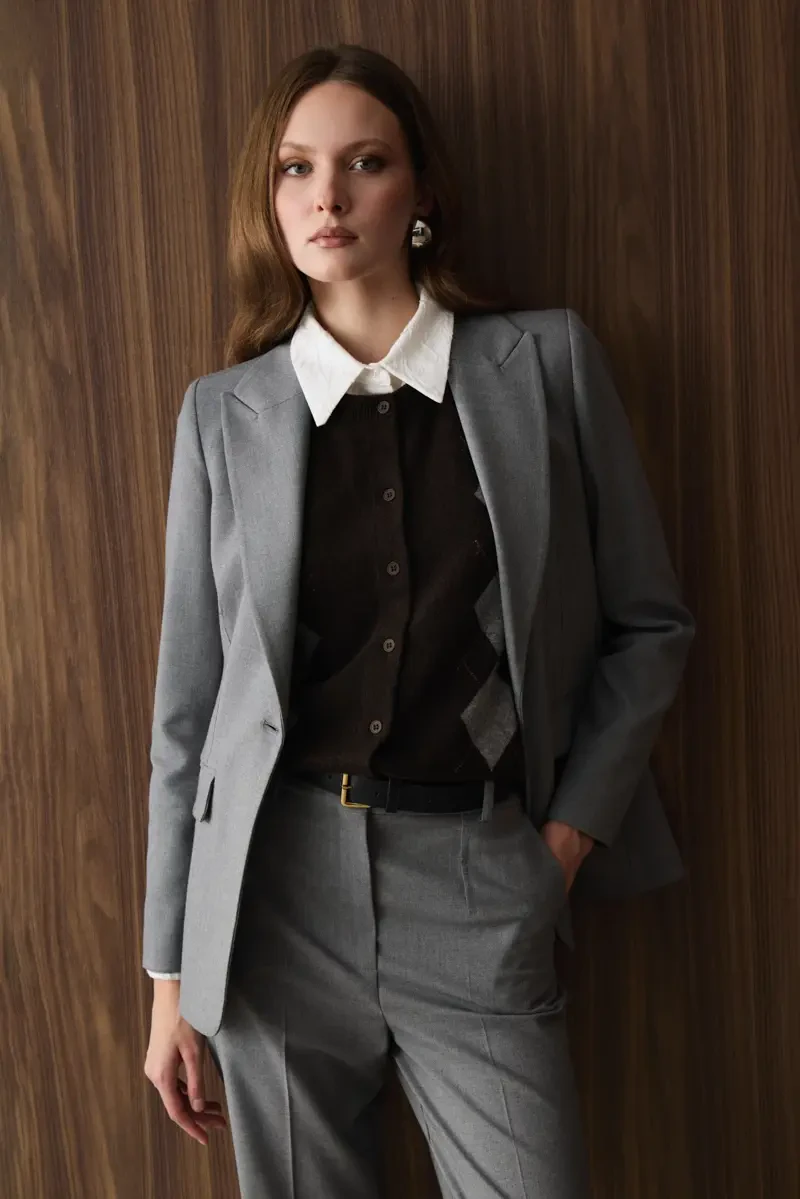 Single-Button Classic Blazer - Gray - 1