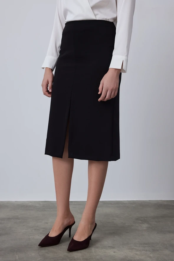 Skirt with Front Slit - Black - 3