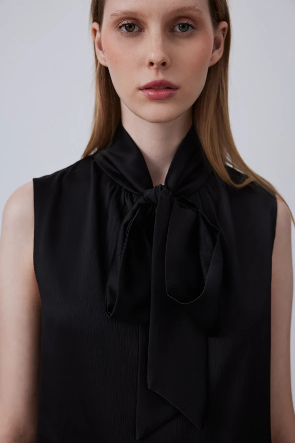 Sleeveless Blouse with Neck Ties - Black - 3