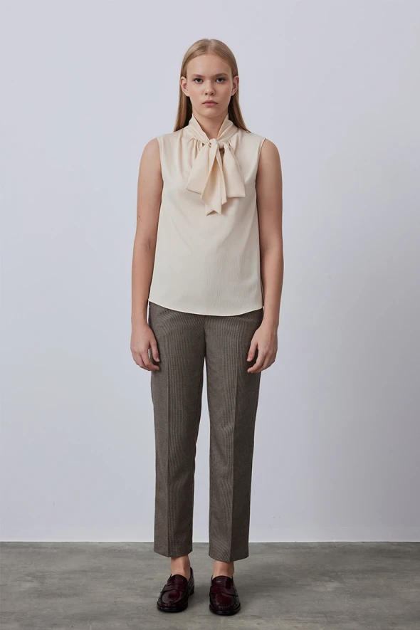 Sleeveless Blouse with Neck Ties - Ecru - 2