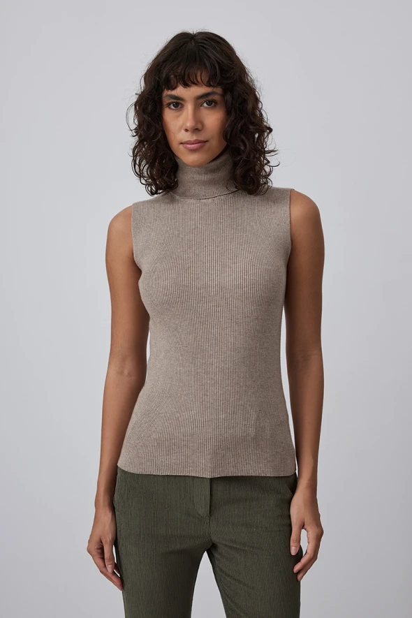 Sleeveless Knitwear with Turtleneck - Mink - 1