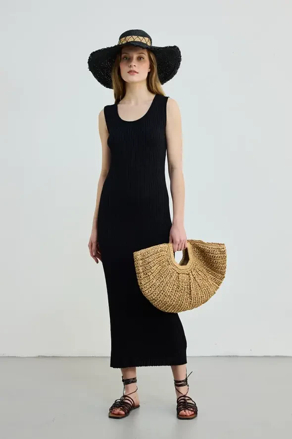 Sleeveless Long Knit Dress - Black - 2