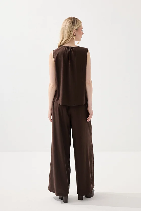 Sleeveless Tencel Blouse - Brown - Gusto