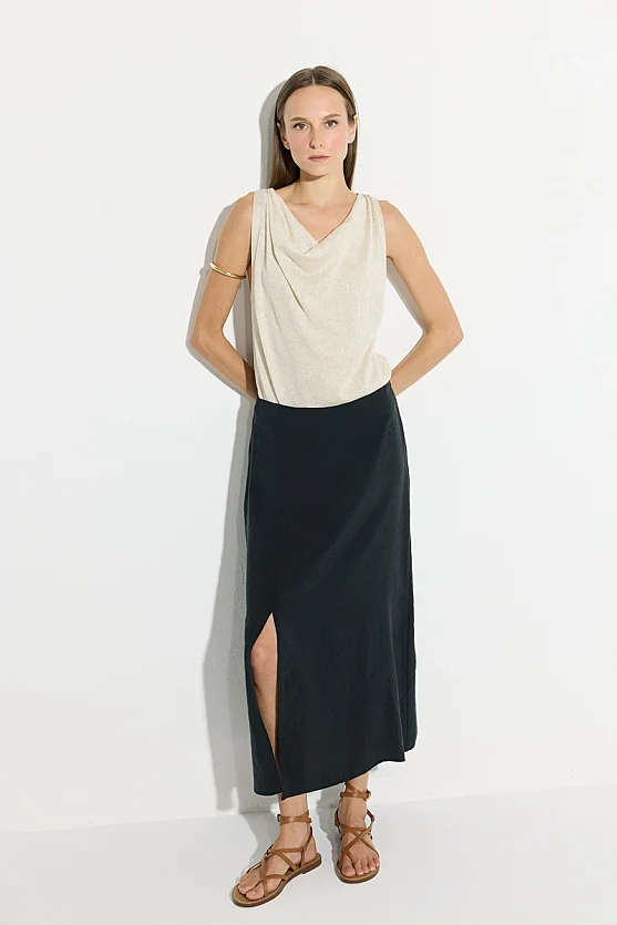 Slit Detail Modal Midi Skirt - Black - Gusto