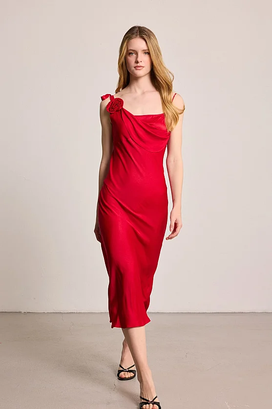 Spaghetti Strap Evening Dress with Rose Brooch - Red - Gusto