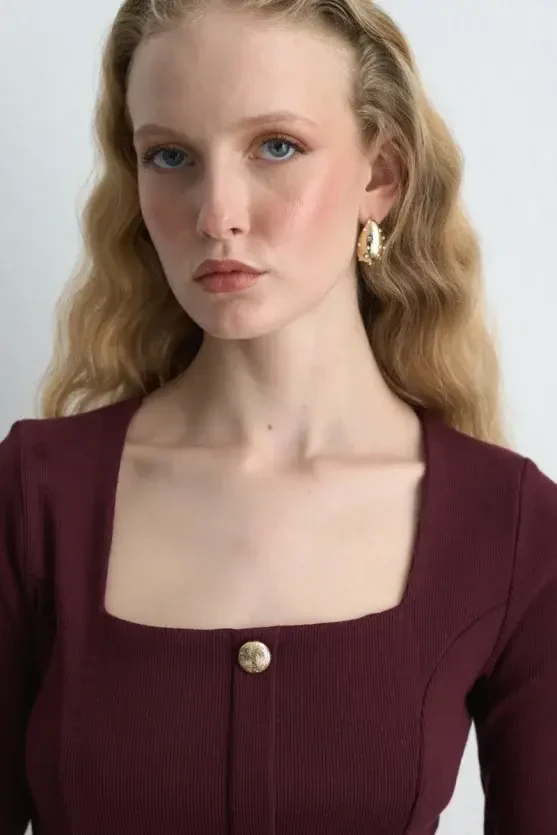 Square Neck Cotton Knit Blouse - Burgundy - Gusto