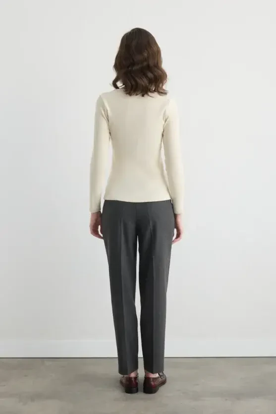 Square Neck Cotton Knit Blouse - Ecru - Gusto