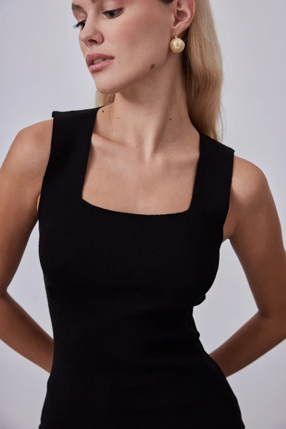 Square Neck Knitwear Tank - Black - 3