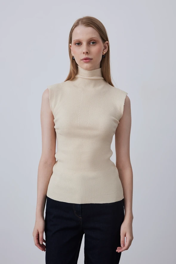 Stand Collar Sleeveless Basic Knitwear - Ecru - 4